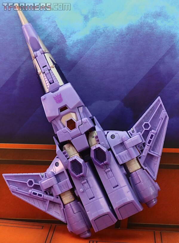 Transformers Kingdom Wave 1 Voyager Cyclonus  (20 of 40)